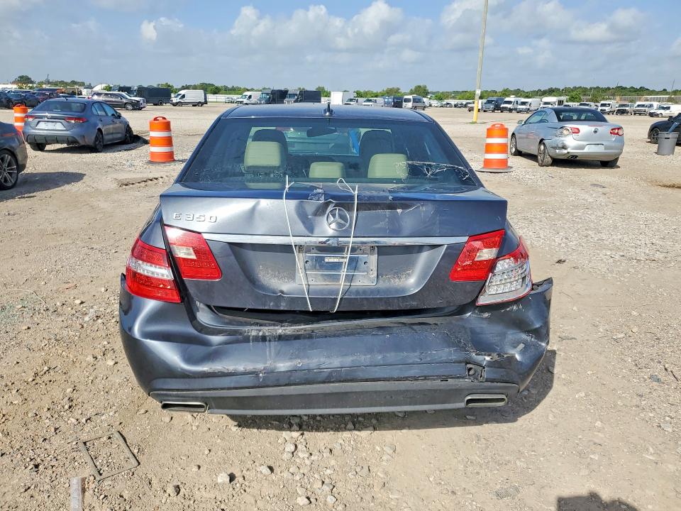 2010 Mercedes-benz E მანქანა იყიდება აუქციონზე, vin: WDDHF5GB9AA097593, აუქციონის ნომერი: 65331946