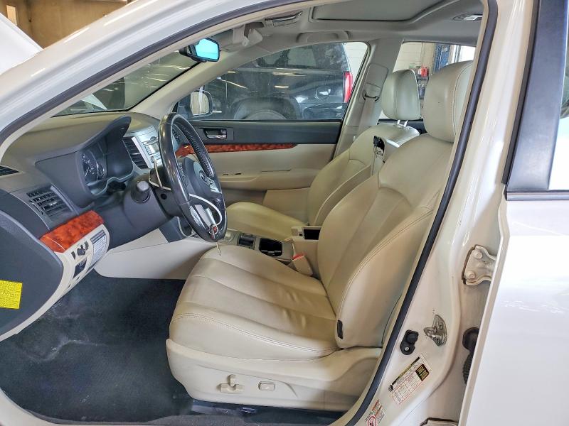 65009586 :رقم المزاد ، 4S3BMBK60B3253704 vin ، 2011 Subaru Legacy مزاد بيع