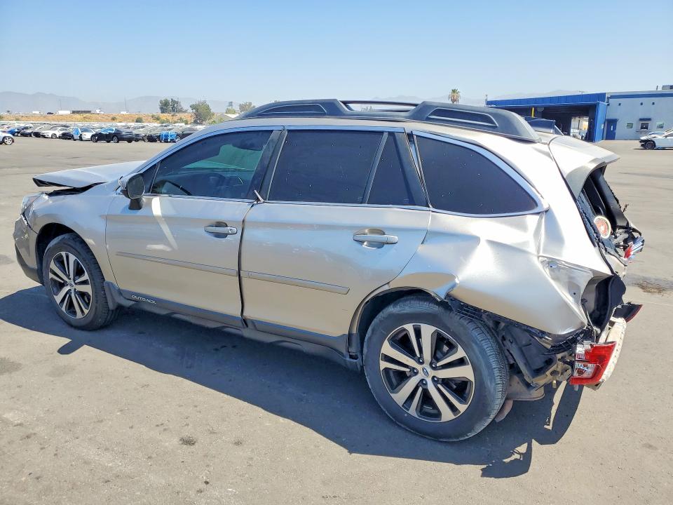 63919216 :رقم المزاد ، 4S4BSENC2J3218312 vin ، 2018 Subaru Outback مزاد بيع