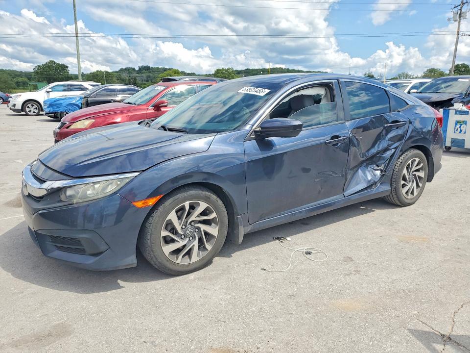Продаж на аукціоні авто 2018 Honda Civic, vin: 19XFC2F70JE001255, номер лоту: 63895466