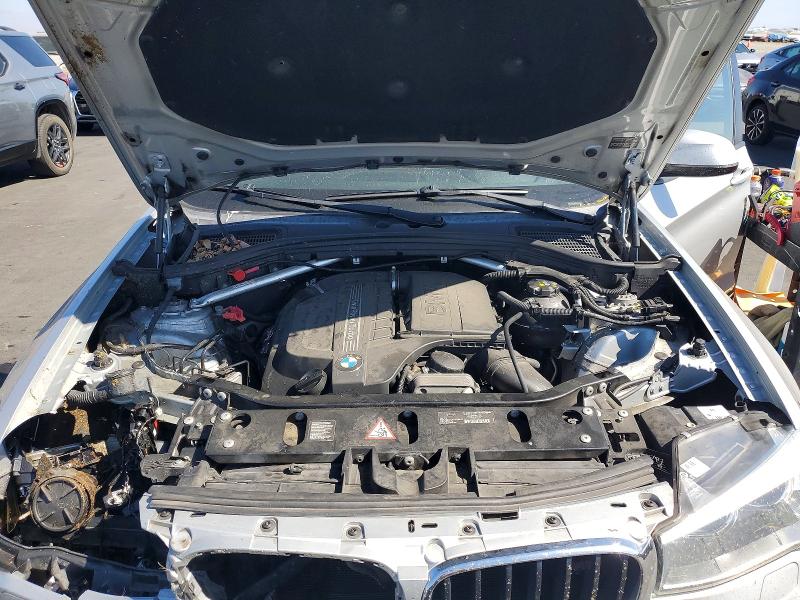63821526 :رقم المزاد ، 5UXWX7C55F0K33644 vin ، 2015 Bmw X3 مزاد بيع