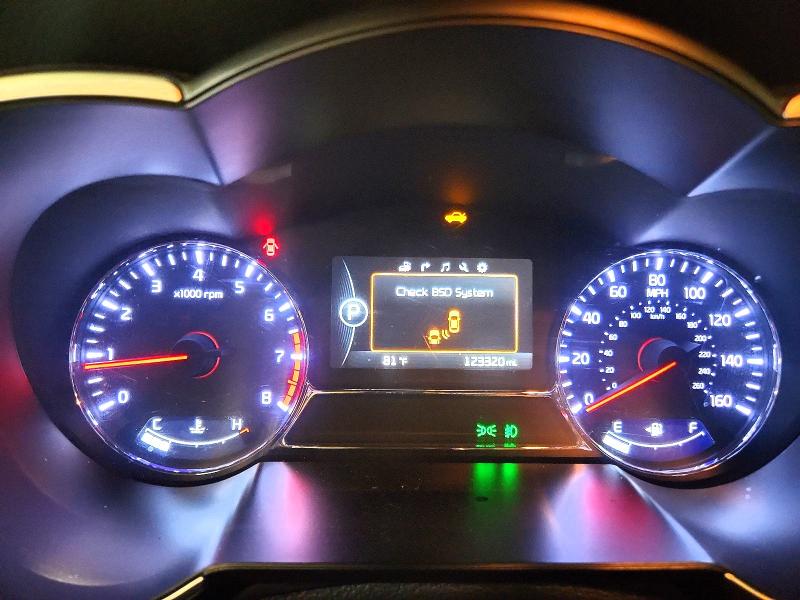 64078196 :رقم المزاد ، 5XXGR4A63FG408501 vin ، 2015 Kia Optima مزاد بيع