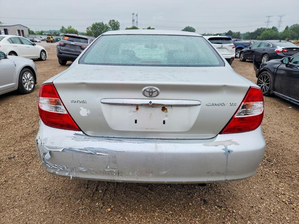 65170086 :رقم المزاد ، 4T1BE30K13U253396 vin ، 2003 Toyota Camry مزاد بيع