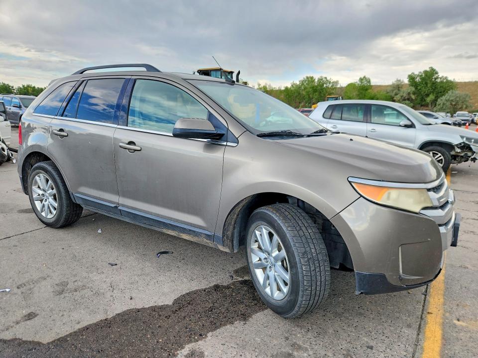 2014 Ford Edge მანქანა იყიდება აუქციონზე, vin: 2FMDK4KC2EBA34940, აუქციონის ნომერი: 64418536