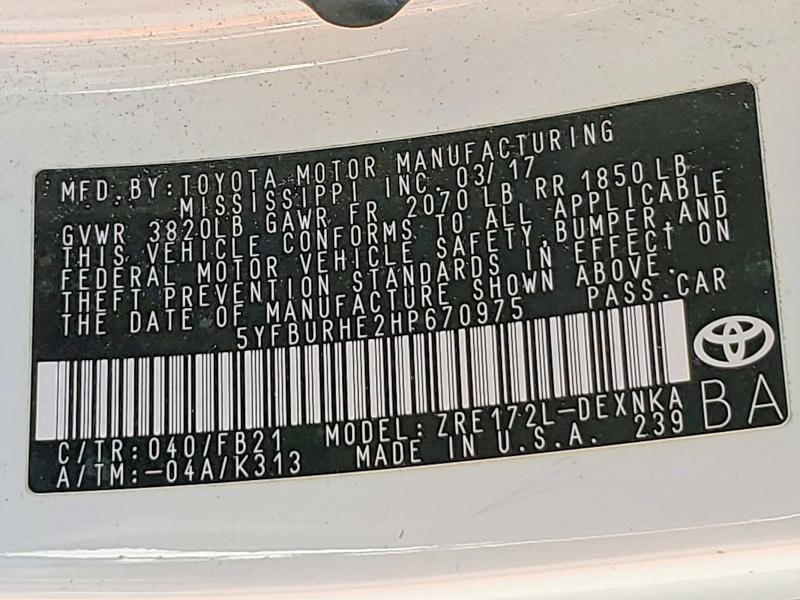 Aukcja sprzedaży 2017 Toyota Corolla, vin: 5YFBURHE2HP670975, numer aukcji: 65359416