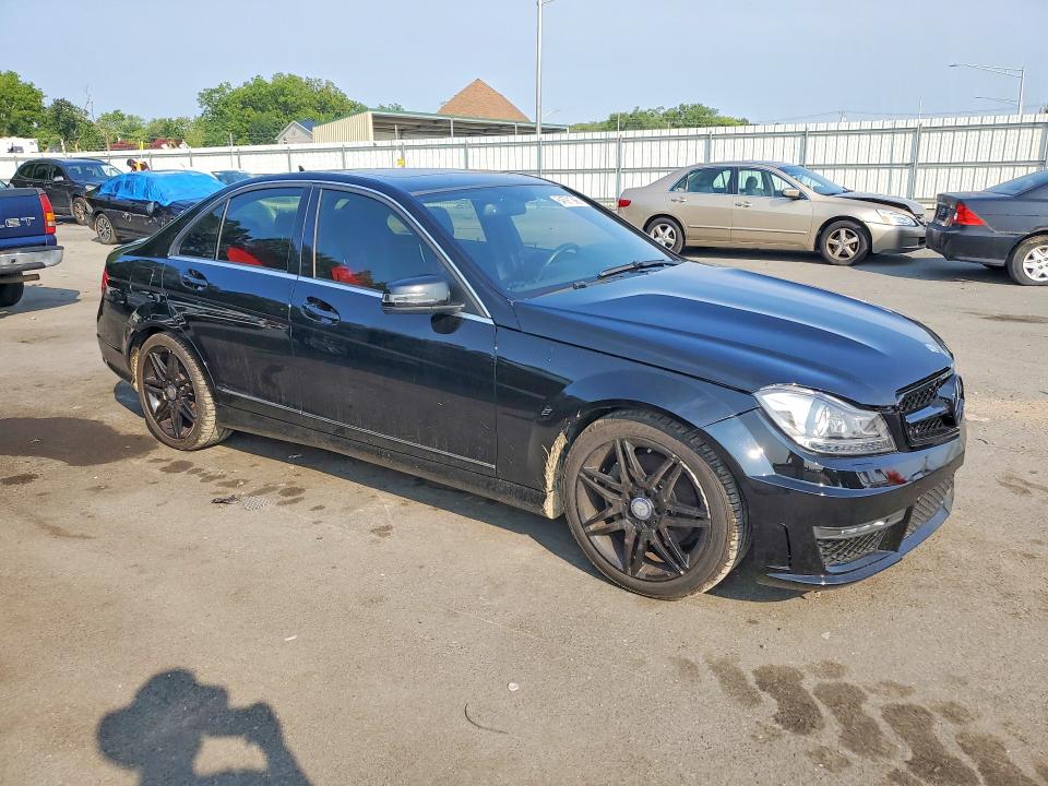 2014 Mercedes-benz C მანქანა იყიდება აუქციონზე, vin: WDDGF8AB1EG231604, აუქციონის ნომერი: 64591366