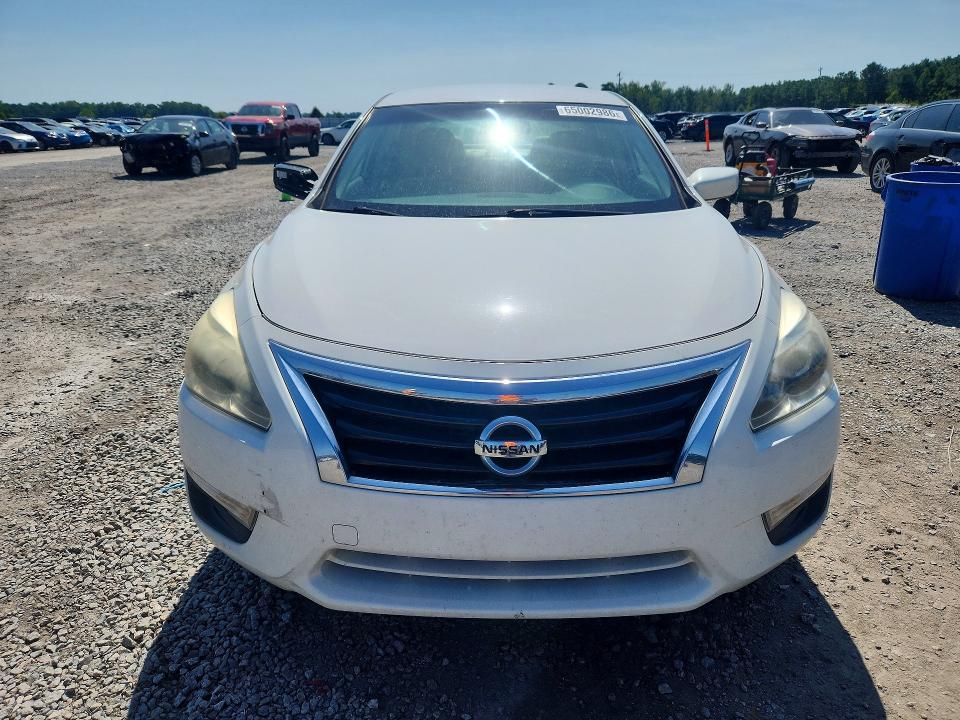 65002986 :رقم المزاد ، 1N4AL3APXFC273596 vin ، 2015 Nissan Altima مزاد بيع