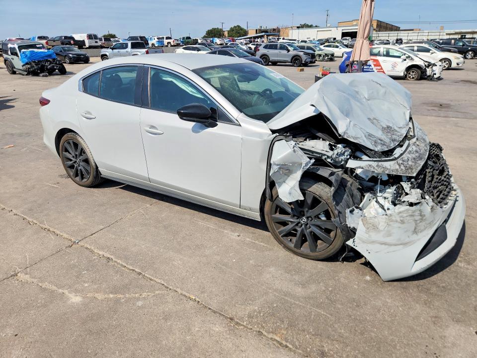 64314836 :رقم المزاد ، 3MZBPABM3RM416982 vin ، 2024 Mazda 3 مزاد بيع