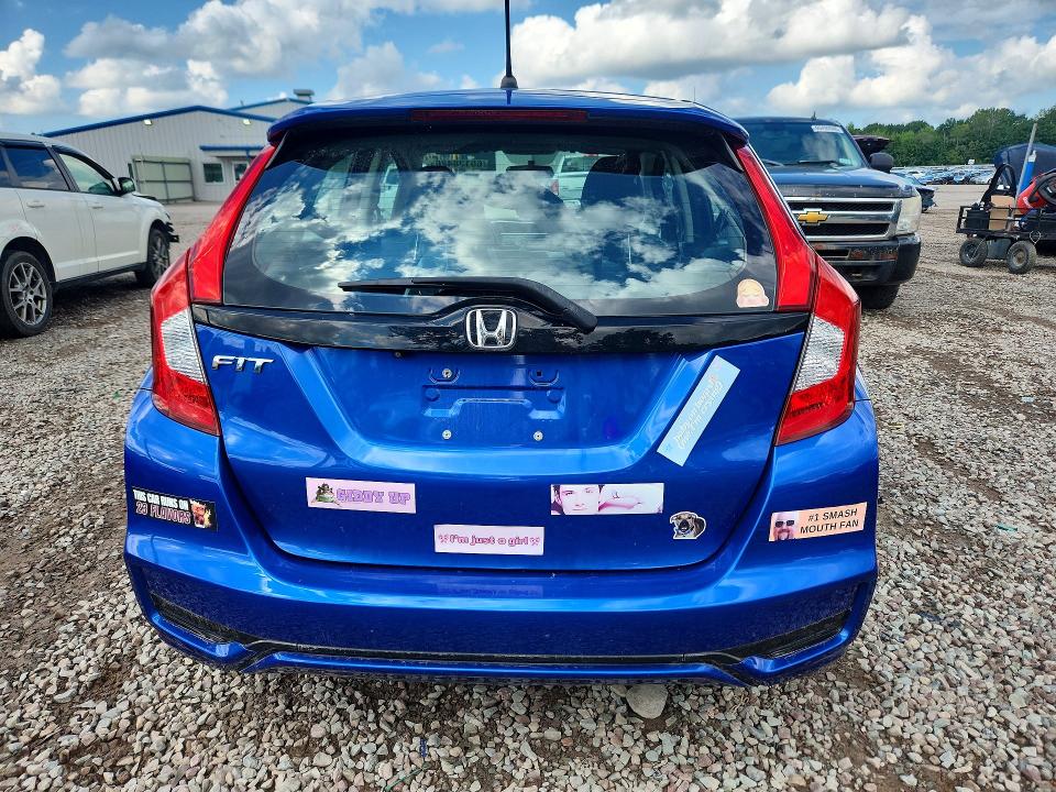 Продаж на аукціоні авто 2018 Honda Fit, vin: 3HGGK5H40JM731153, номер лоту: 65138426