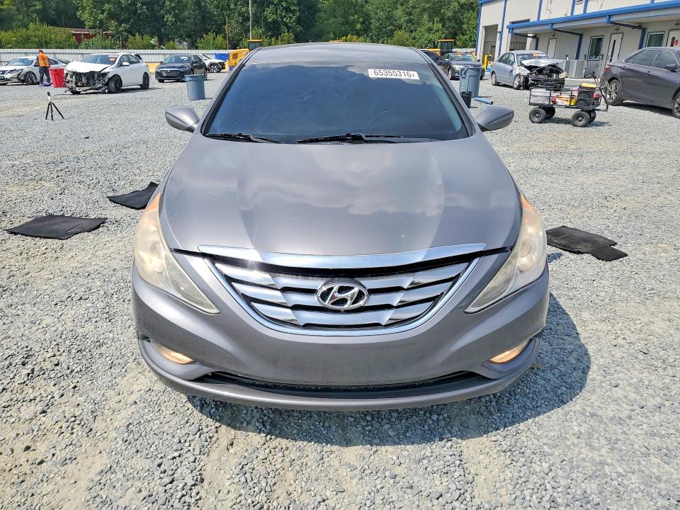 65355316 :رقم المزاد ، 5NPEC4AC3DH550332 vin ، 2013 Hyundai Sonata مزاد بيع
