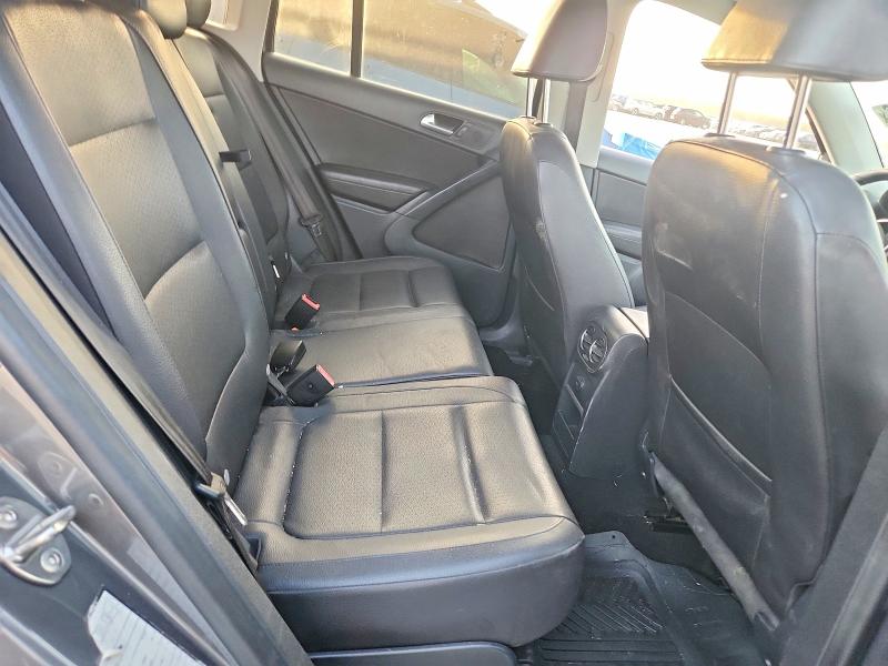 2016 Volkswagen Tiguan მანქანა იყიდება აუქციონზე, vin: WVGAV7AXXGW587594, აუქციონის ნომერი: 64668506