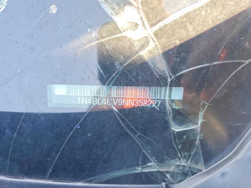 63520726 :رقم المزاد ، 1N4BL4CV9NN358227 vin ، 2022 Nissan Altima مزاد بيع