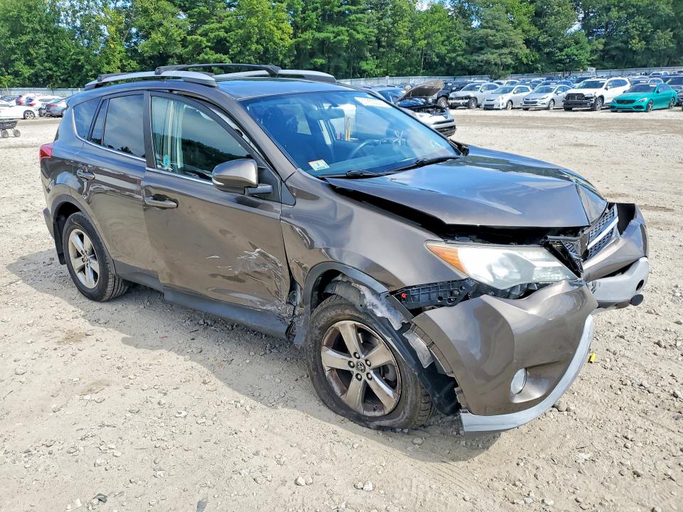 Продажа на аукционе авто 2015 Toyota Rav4, vin: 2T3RFREV9FW260383, номер лота: 67255006