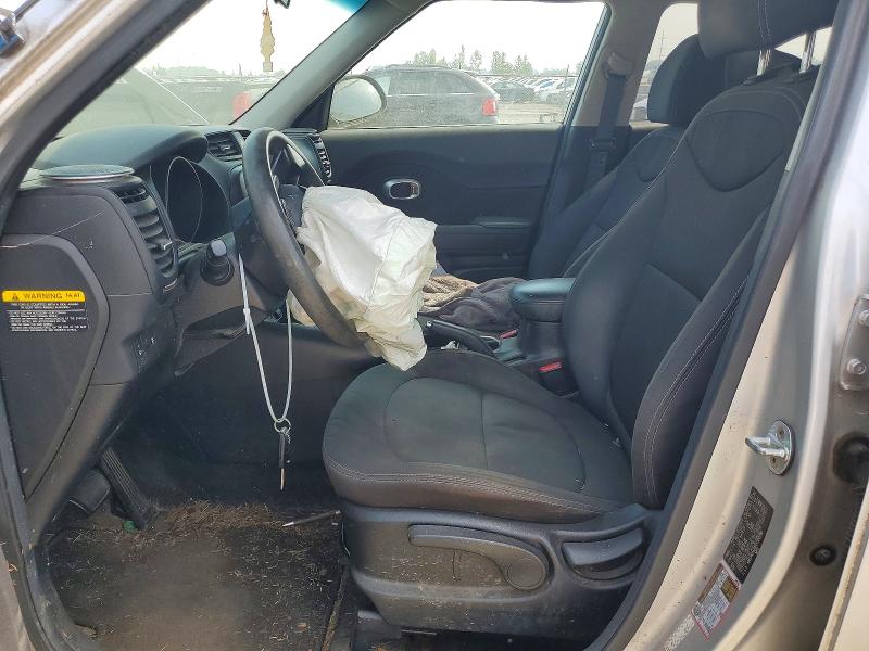 63689656 :رقم المزاد ، KNDJN2A23H7502280 vin ، 2017 Kia Soul مزاد بيع
