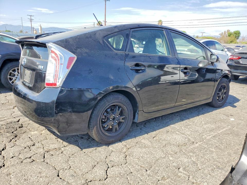 Продаж на аукціоні авто 2015 Toyota Prius, vin: JTDKN3DUXF0439935, номер лоту: 64814576