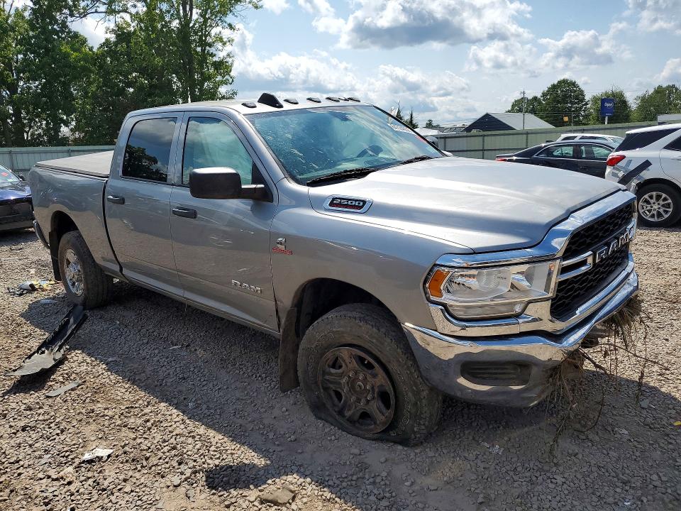 Продаж на аукціоні авто 2022 Ram 2500, vin: 3C6UR5CL9NG411675, номер лоту: 64724636