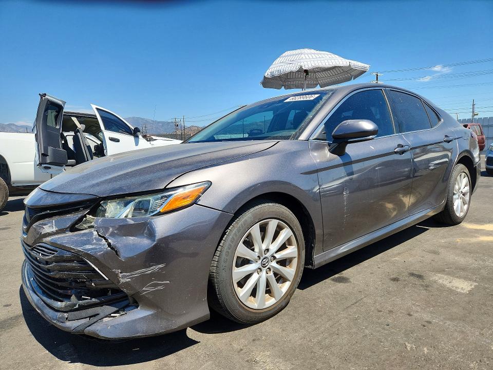 Продаж на аукціоні авто 2018 Toyota Camry, vin: 4T1B11HK5JU526325, номер лоту: 66289606