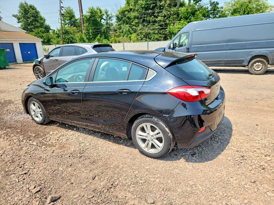 64952886 :رقم المزاد ، 3G1BE6SM3HS592018 vin ، 2017 Chevrolet Cruze مزاد بيع