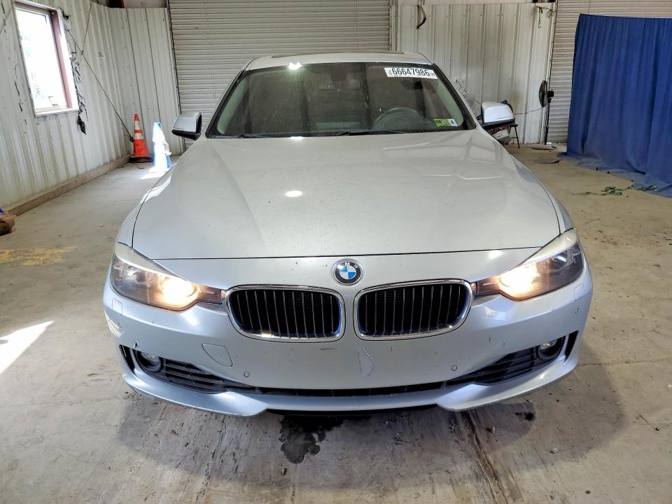 2015 Bmw 328 მანქანა იყიდება აუქციონზე, vin: WBA3B3G56FNT18191, აუქციონის ნომერი: 66647986