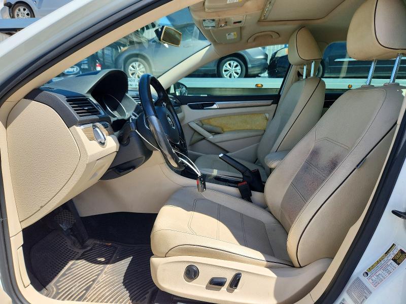 Продажа на аукционе авто 2016 Volkswagen Passat, vin: 1VWBS7A39GC053435, номер лота: 65717056