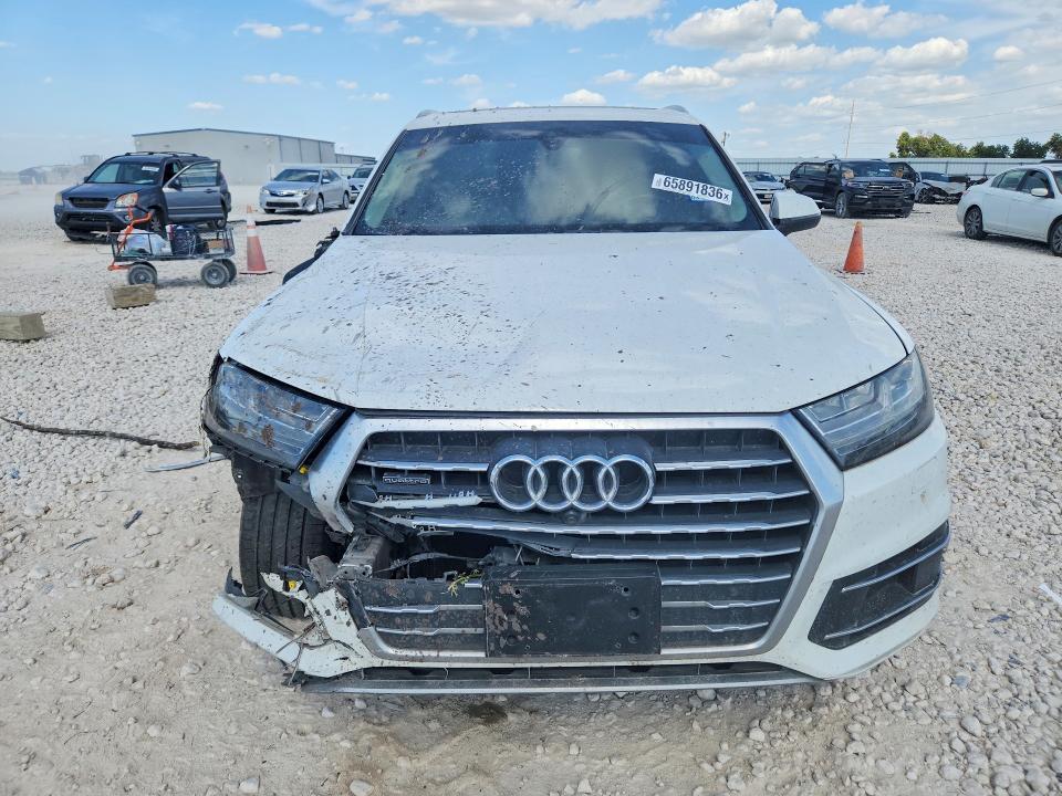 65891836 :رقم المزاد ، WA1LHAF70KD043274 vin ، 2019 Audi Q7 مزاد بيع
