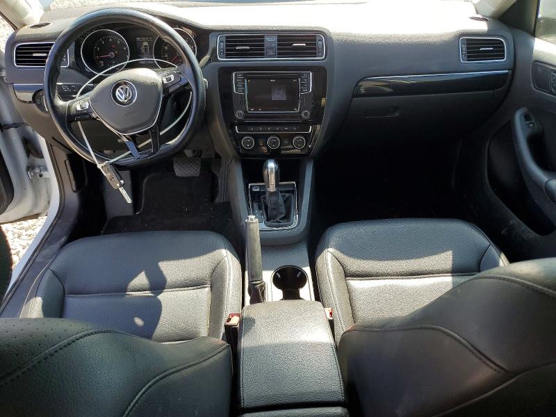 63337416 :رقم المزاد ، 3VWL17AJ7HM382429 vin ، 2017 Volkswagen Jetta مزاد بيع