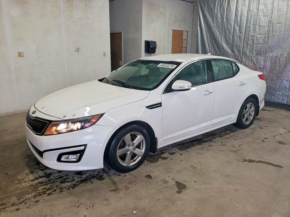 2015 Kia Optima მანქანა იყიდება აუქციონზე, vin: 5XXGM4A70FG371401, აუქციონის ნომერი: 64833216