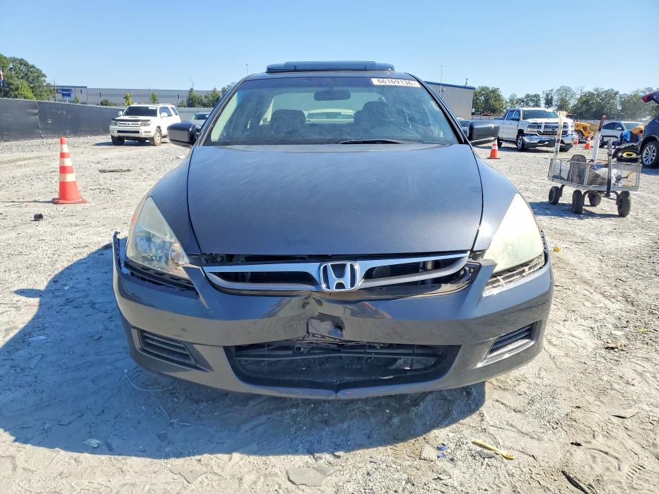2007 Honda Accord მანქანა იყიდება აუქციონზე, vin: 1HGCM66507A000481, აუქციონის ნომერი: 66169136