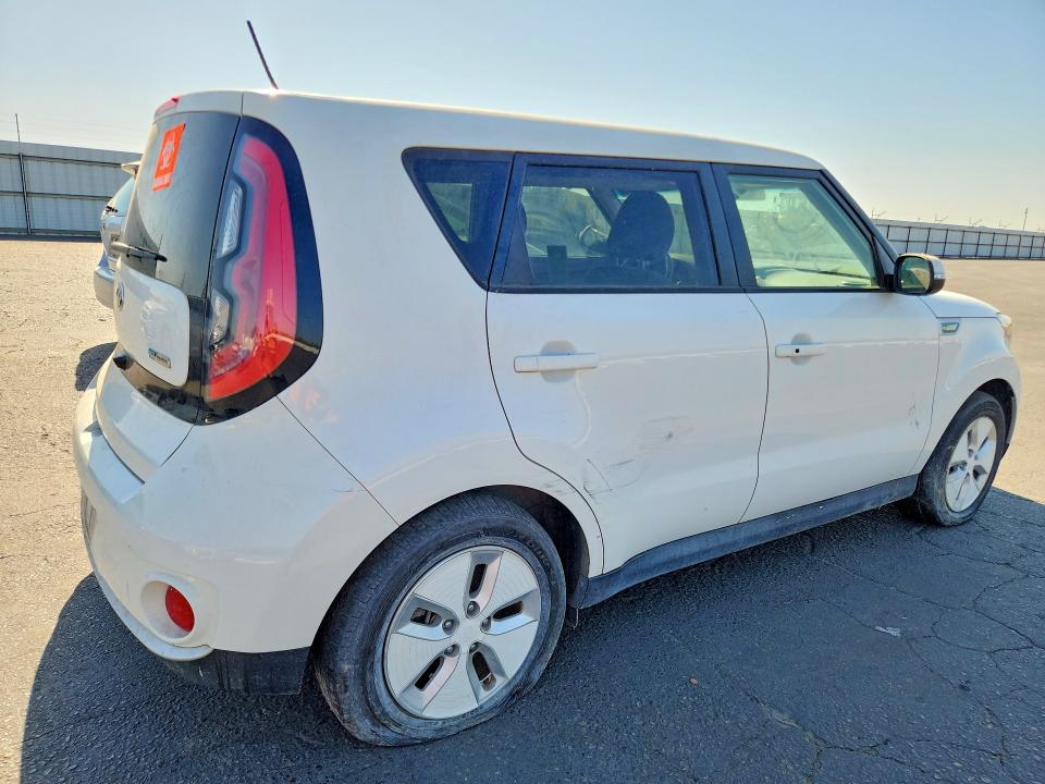 Aukcja sprzedaży 2015 Kia Soul Ev, vin: KNDJP3AE4F7002040, numer aukcji: 65359526