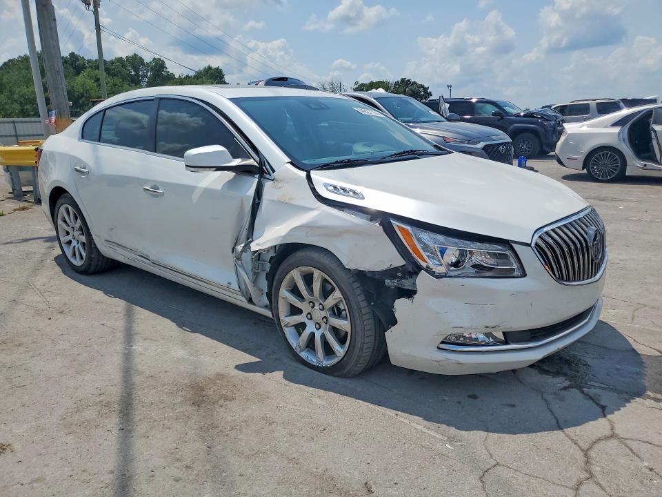 64827156 :رقم المزاد ، 1G4GD5G37GF208945 vin ، 2016 Buick Lacrosse مزاد بيع