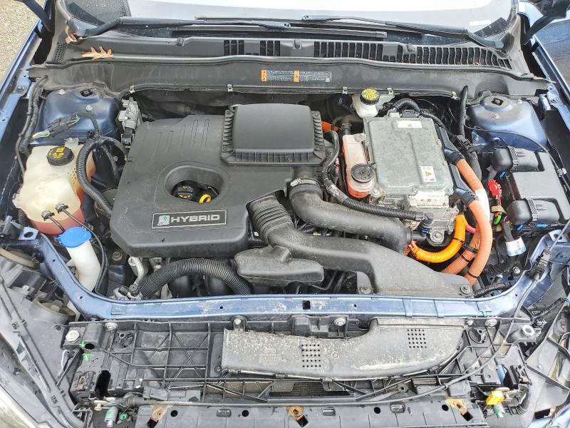 64773716 :رقم المزاد ، 3FA6P0LU7KR195981 vin ، 2019 Ford Fusion مزاد بيع