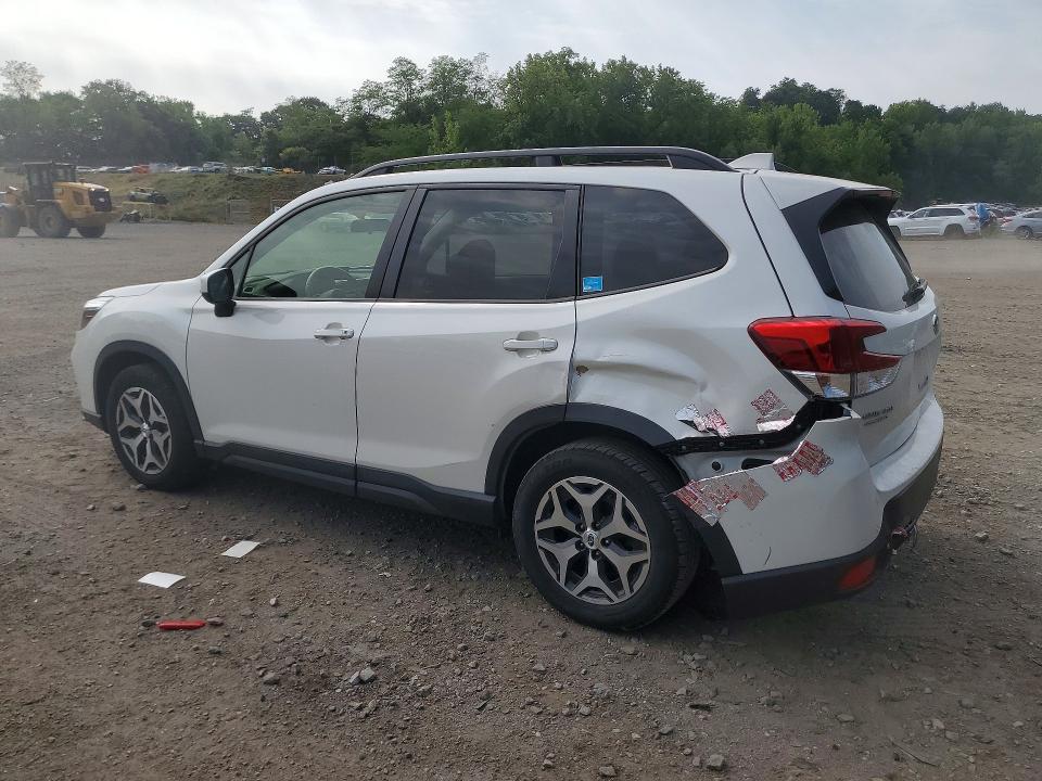 Продаж на аукціоні авто 2021 Subaru Forester, vin: JF2SKAFC4MH418595, номер лоту: 63824046