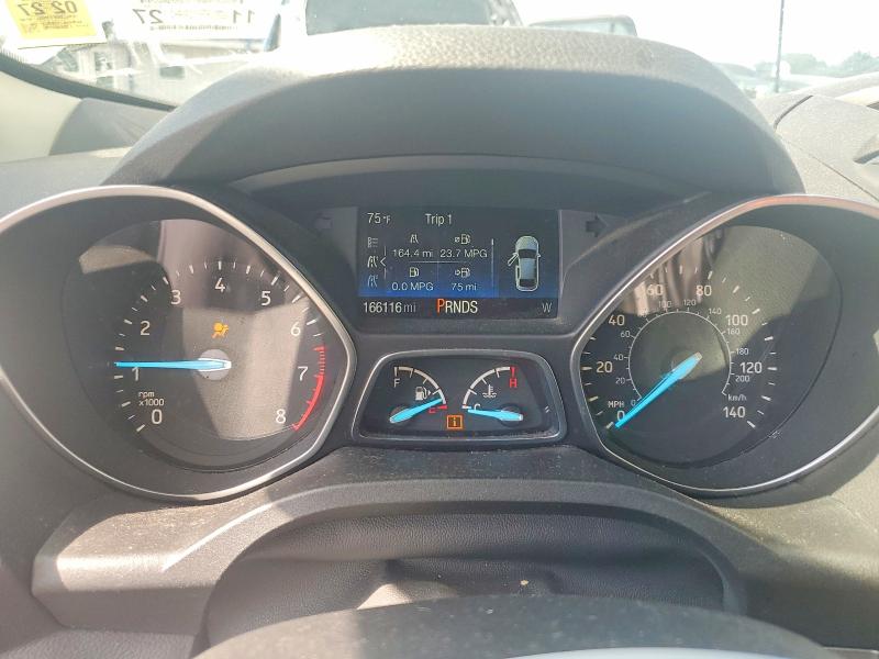2017 Ford Escape მანქანა იყიდება აუქციონზე, vin: 1FMCU0F71HUE74240, აუქციონის ნომერი: 63653086