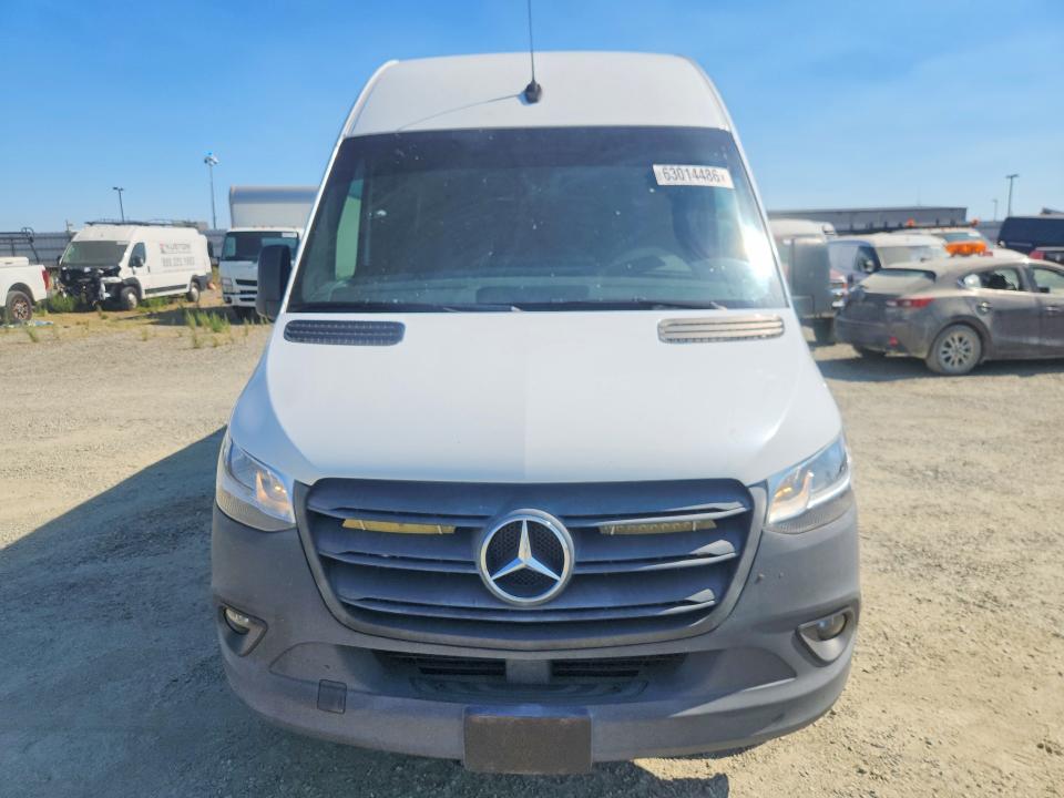 63014486 :رقم المزاد ، W1Y4EDHY5MT078746 vin ، 2021 Mercedes-benz Sprinter مزاد بيع