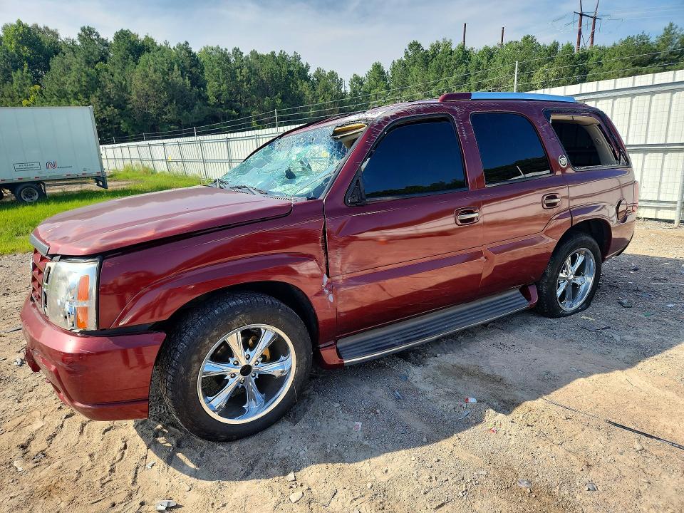 2002 Cadillac Escalade მანქანა იყიდება აუქციონზე, vin: 1GYEC63TX2R148493, აუქციონის ნომერი: 64535906