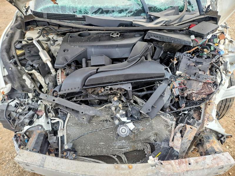 Продажа на аукционе авто 2015 Nissan Altima, vin: 1N4AL3AP6FN368886, номер лота: 65012406
