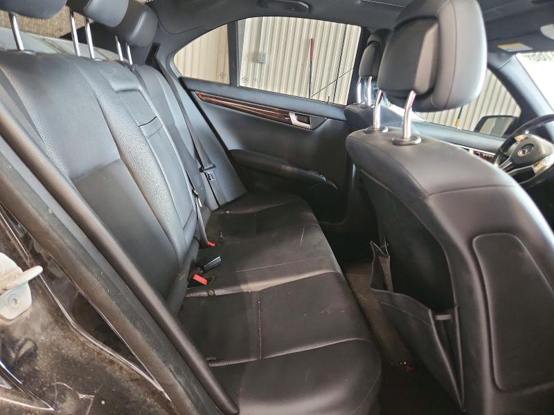 65729166 :رقم المزاد ، WDDGF4HB9EA962640 vin ، 2014 Mercedes-benz C مزاد بيع
