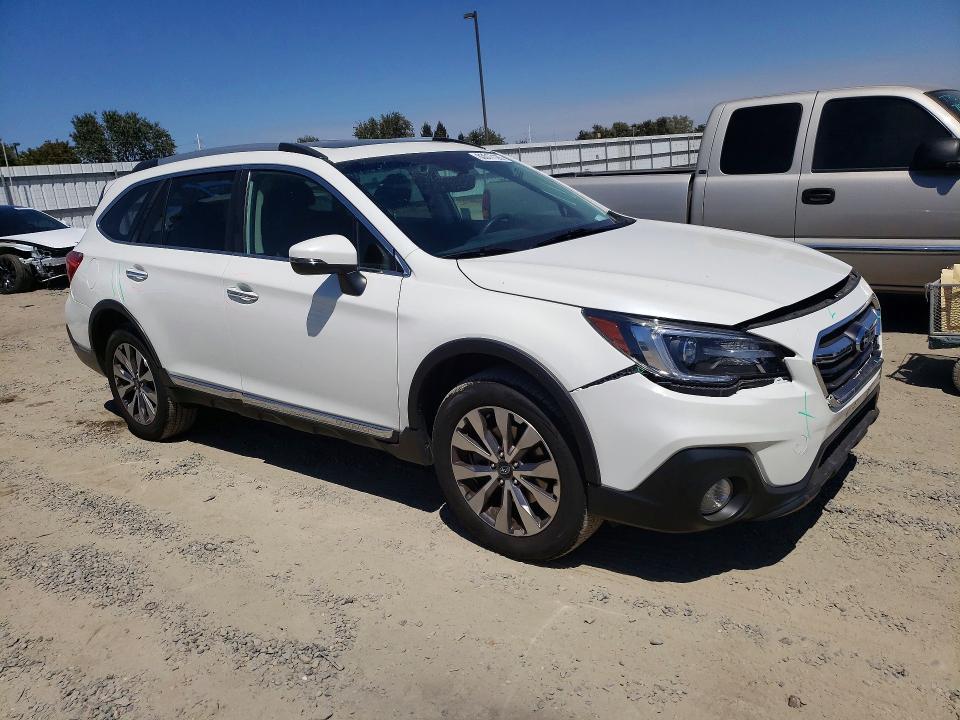Продаж на аукціоні авто 2018 Subaru Outback, vin: 4S4BSETC1J3205456, номер лоту: 63517126