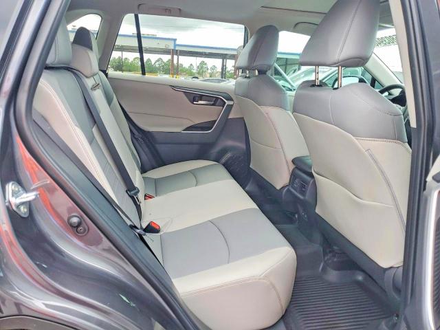 65803946 :رقم المزاد ، 2T3C1RFV0SW427050 vin ، 2025 Toyota Rav4 مزاد بيع