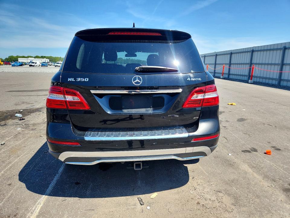 64700606 :رقم المزاد ، 4JGDA5HB7FA619212 vin ، 2015 Mercedes-benz Ml مزاد بيع