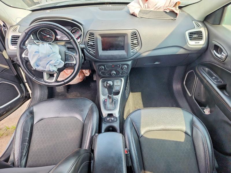 2018 Jeep Compass მანქანა იყიდება აუქციონზე, vin: 3C4NJDBB5JT483708, აუქციონის ნომერი: 64015716