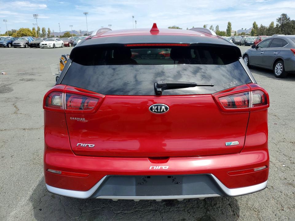 65535086 :رقم المزاد ، KNDCB3LC7H5101257 vin ، 2017 Kia Niro مزاد بيع