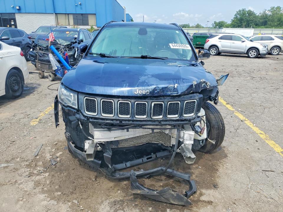 64436926 :رقم المزاد ، 3C4NJDCBXLT215903 vin ، 2020 Jeep Compass مزاد بيع