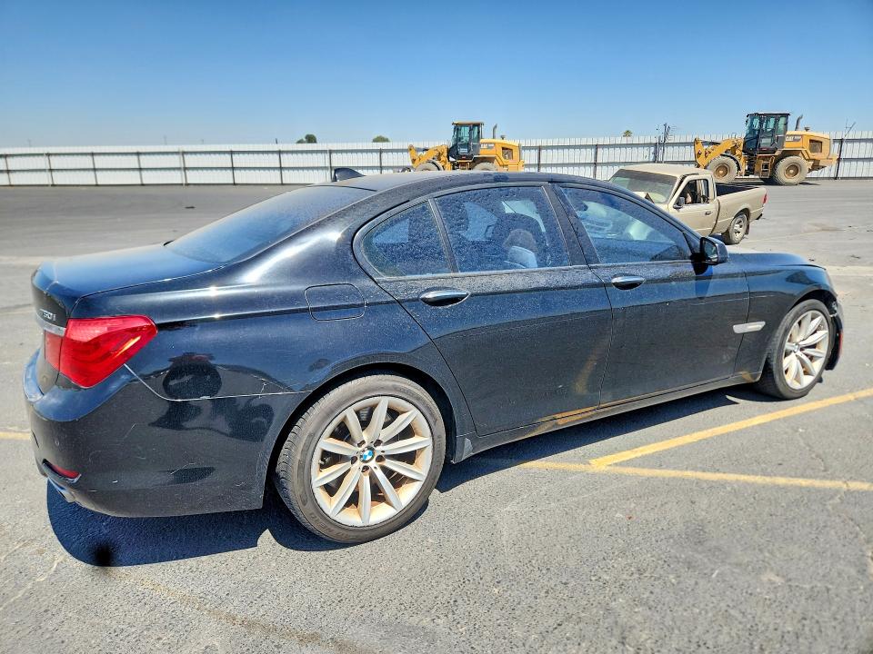 2011 Bmw Alpina B7 მანქანა იყიდება აუქციონზე, vin: WBAKA8C56BCY37152, აუქციონის ნომერი: 63779476