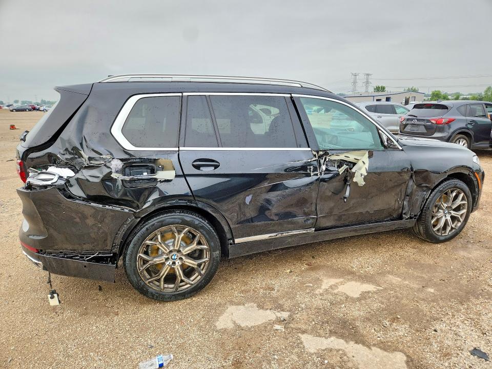 64479836 :رقم المزاد ، 5UXCW2C04N9M86137 vin ، 2022 Bmw X7 مزاد بيع