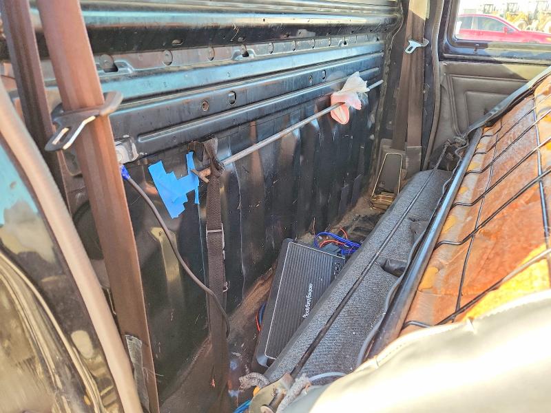63550536 :رقم المزاد ، 1N6ND11S2KC391442 vin ، 1989 Nissan Truck مزاد بيع