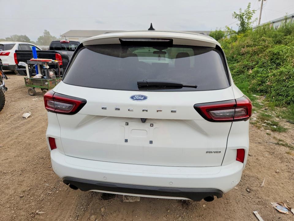 64921476 :رقم المزاد ، 1FMCU9MN9PUA07605 vin ، 2023 Ford Escape مزاد بيع