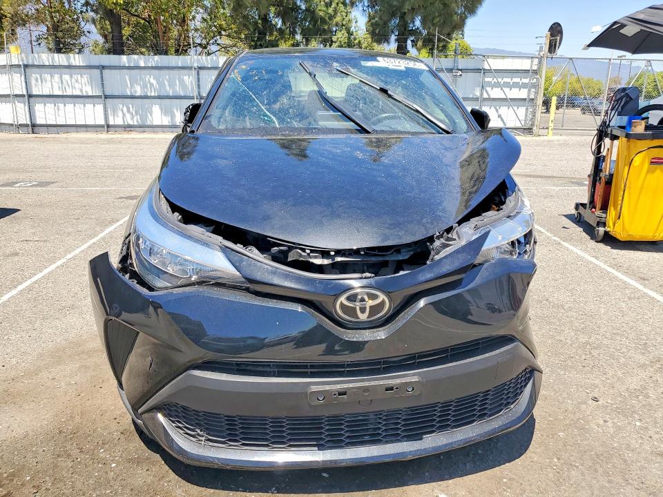 Продаж на аукціоні авто 2020 Toyota C-hr, vin: JTNKHMBX8L1070410, номер лоту: 63723256