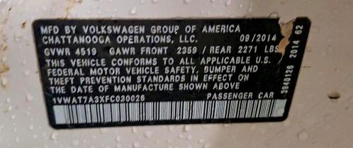 66631546 :رقم المزاد ، 1VWAT7A3XFC030026 vin ، 2015 Volkswagen Passat مزاد بيع