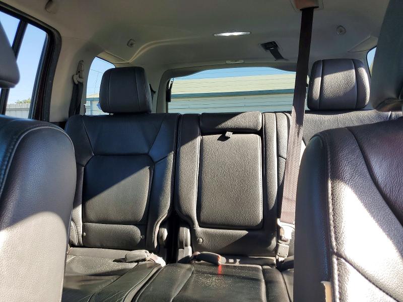 Продаж на аукціоні авто 2015 Honda Pilot, vin: 5FNYF4H55FB043381, номер лоту: 63516326